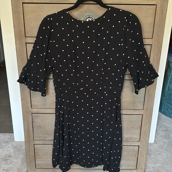 Free People black/white polka dot flared Mini dress Womens 4 deep V cocktail - Picture 5 of 11